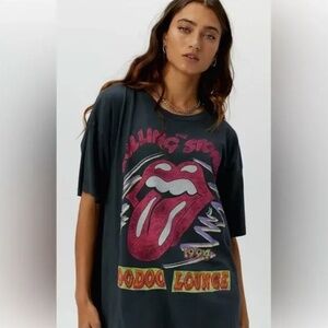 NWT Daydreamer Rolling Stones Merch Tee